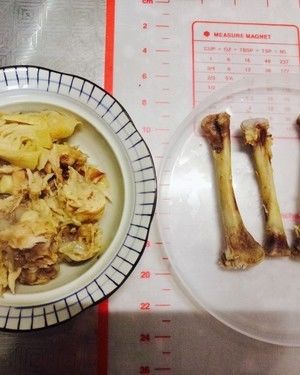 麦琳的创意烹饪，变废为宝，熏鸡骨头煲汤秘籍分享