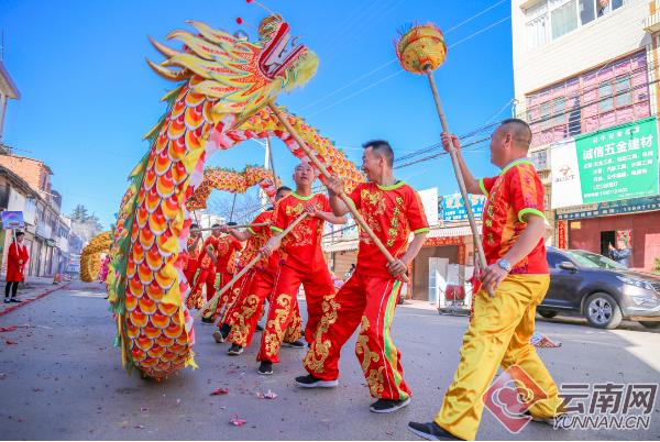 嵩明县成人教育事业单位新任领导推动教育改革与发展新篇章